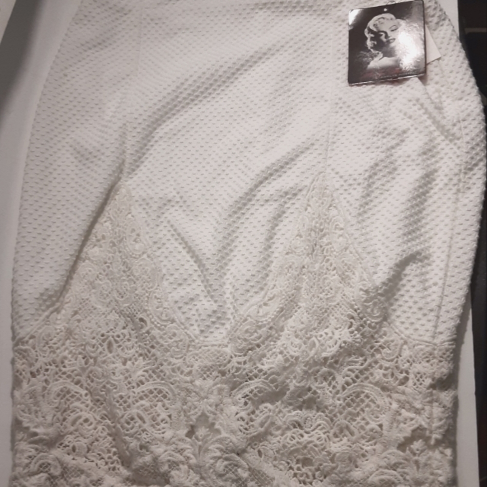 Marilyn Monroe White Skirt Size XL - Picture 2 of 4